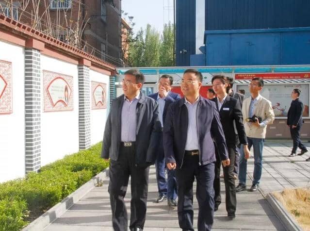 區(qū)委常委、區(qū)紀(jì)委書(shū)記、區(qū)監(jiān)委主任王慶峰調(diào)研天意機(jī)械