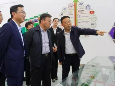 區(qū)委常委、區(qū)紀(jì)委書記、區(qū)監(jiān)委主任王慶峰調(diào)研天意機(jī)械